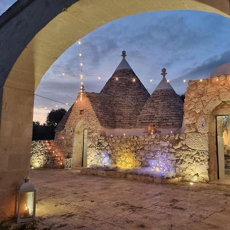 Trulli Di Spinaruta Acomodação com café da manhã Grottaglie Exterior foto