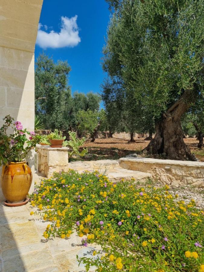 Trulli Di Spinaruta Acomodação com café da manhã Grottaglie Exterior foto