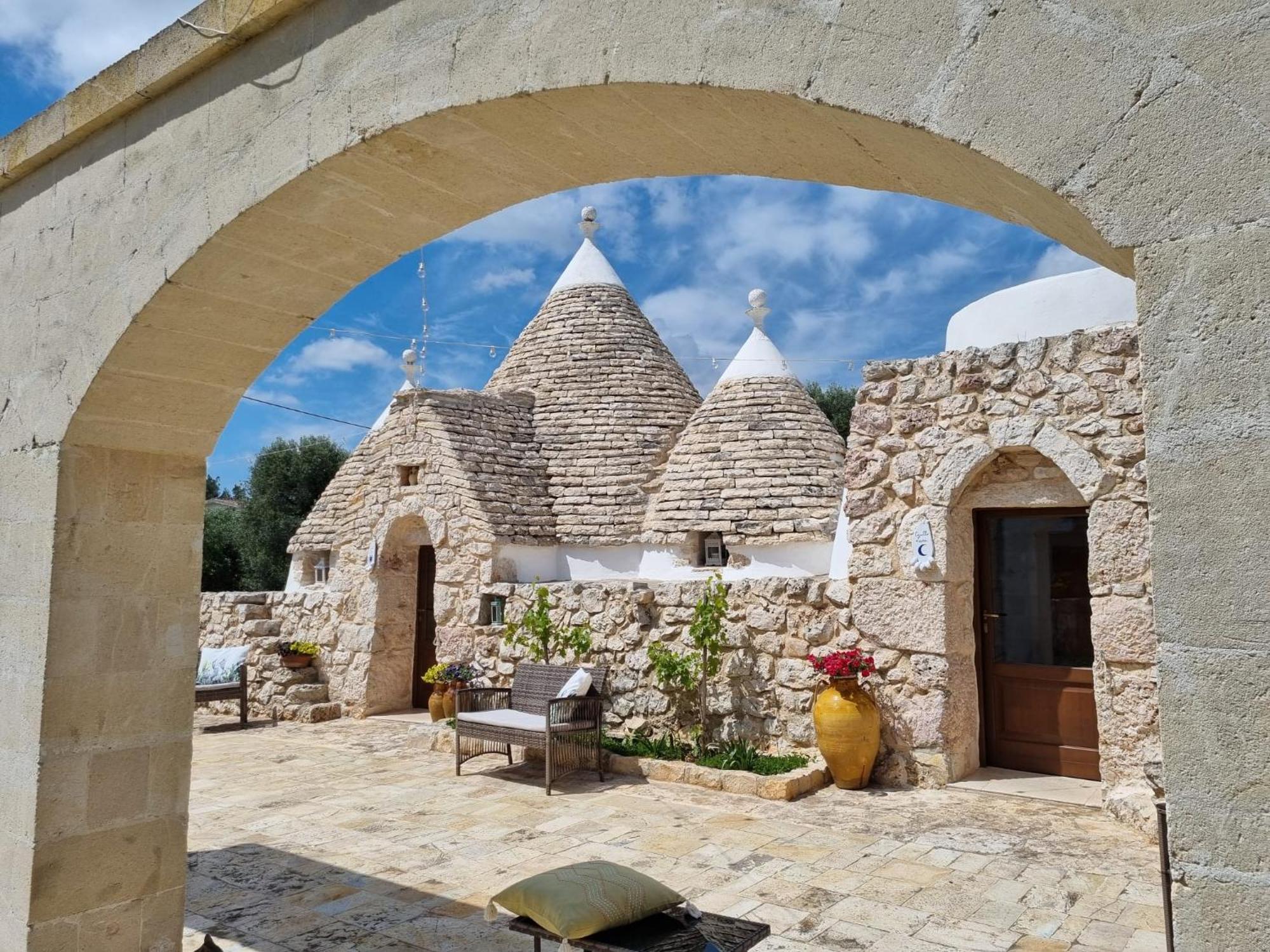 Trulli Di Spinaruta Acomodação com café da manhã Grottaglie Exterior foto