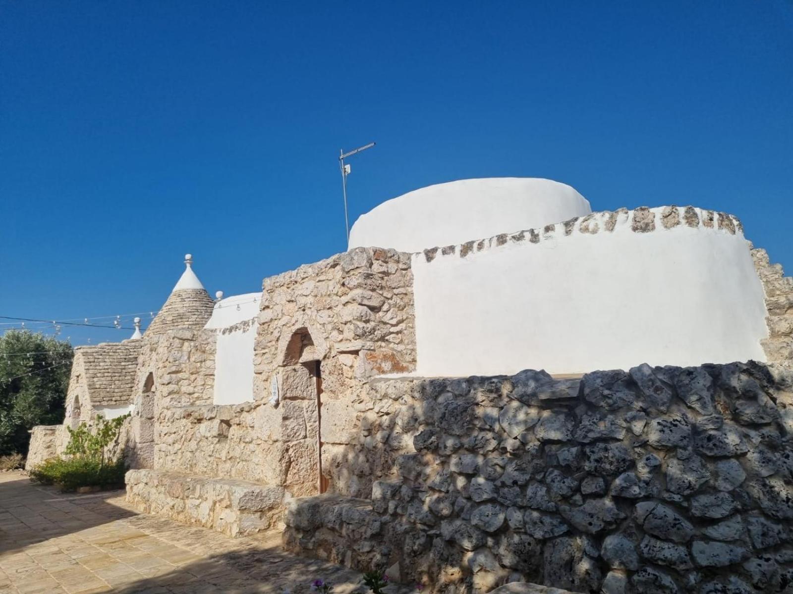 Trulli Di Spinaruta Acomodação com café da manhã Grottaglie Exterior foto
