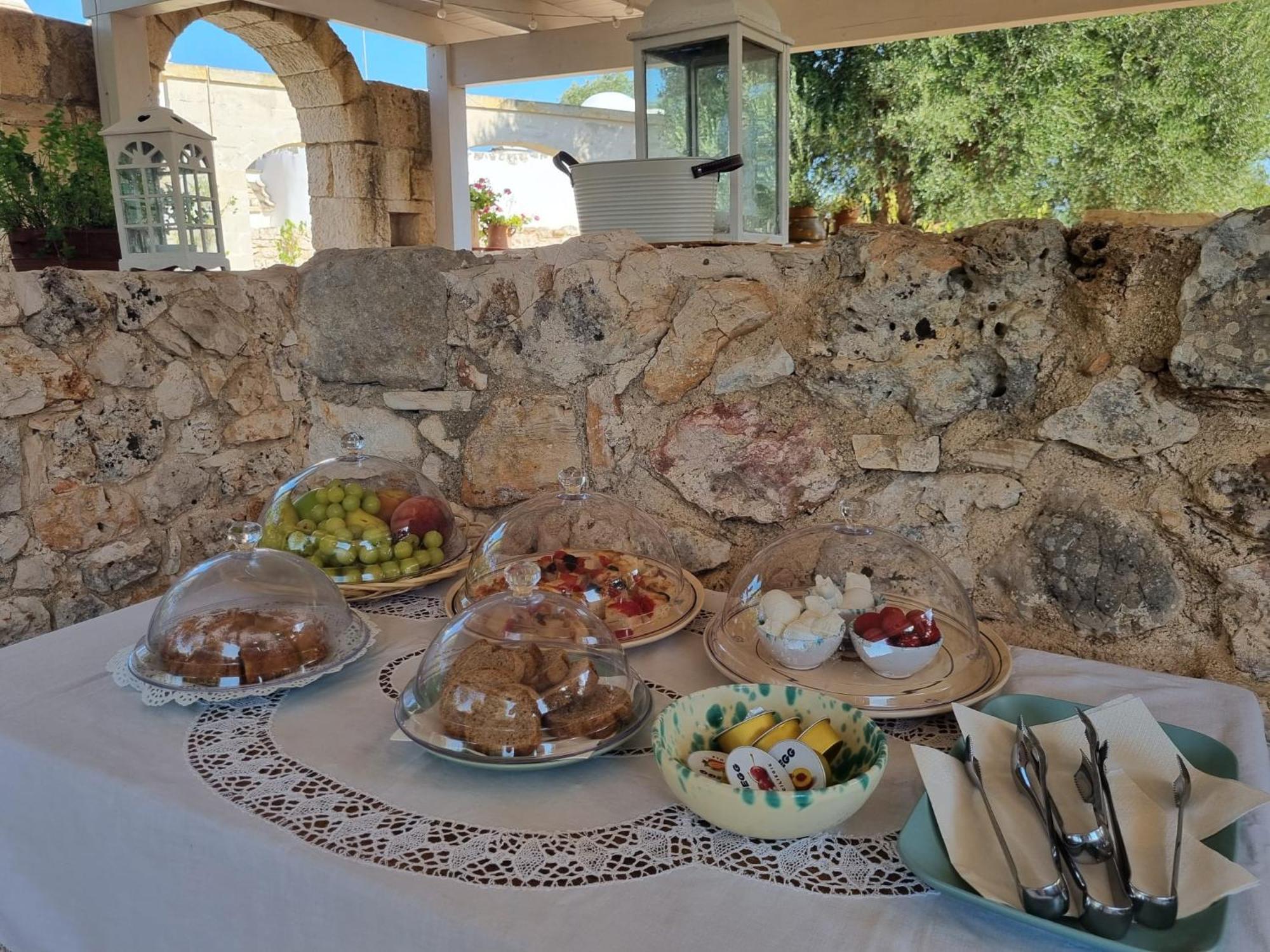 Trulli Di Spinaruta Acomodação com café da manhã Grottaglie Exterior foto